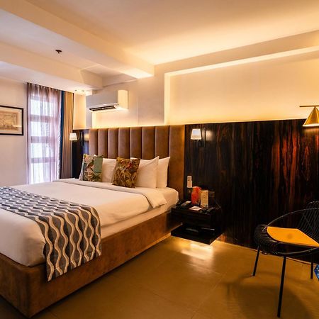 Unwnd Boutique Hotel Makati Makati City ภายนอก รูปภาพ